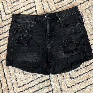 Tom girl short black
